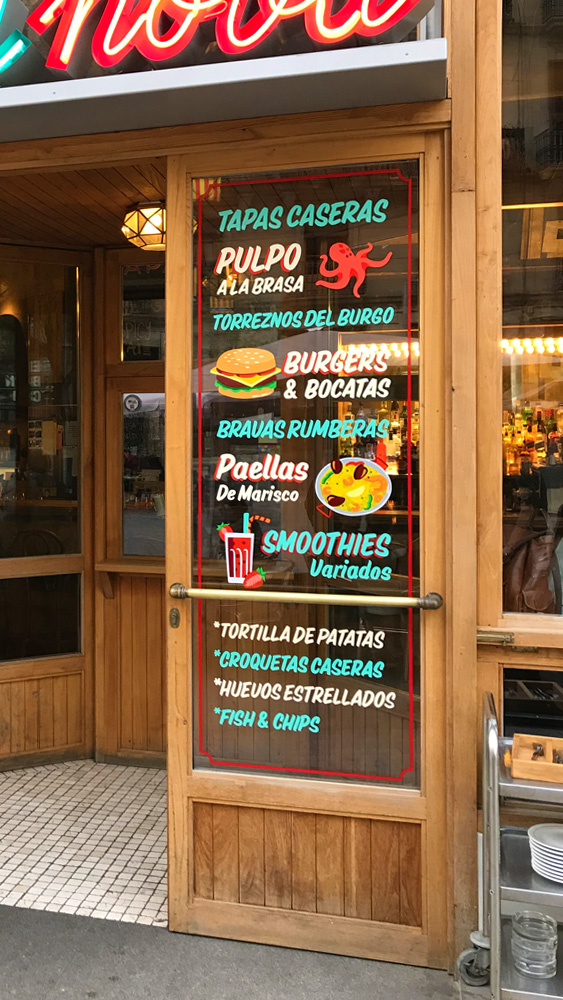 Rotulacion-tradicional-sobre-cristal-restaurante-barcelona